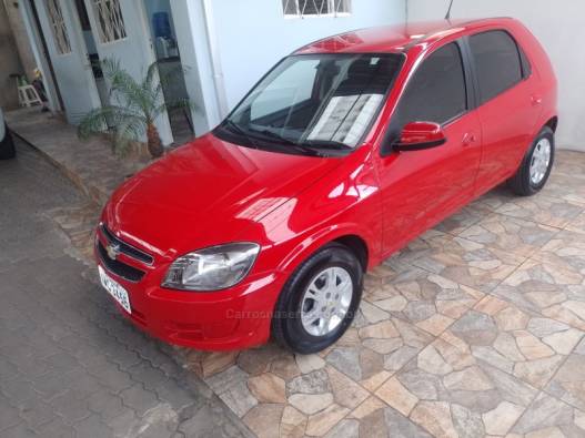 CHEVROLET - CELTA - 2014/2015 - Vermelha - R$ 35.900,00