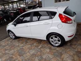 FORD - FIESTA - 2014/2014 - Branca - R$ 45.900,00