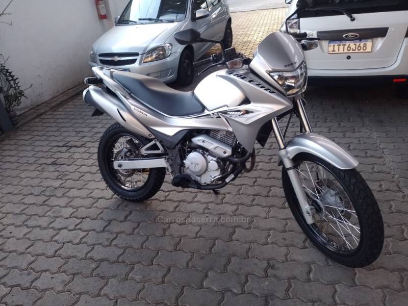 HONDA - NX 400I FALCON - 2012/2013 - Cinza - R$ 23.900,00