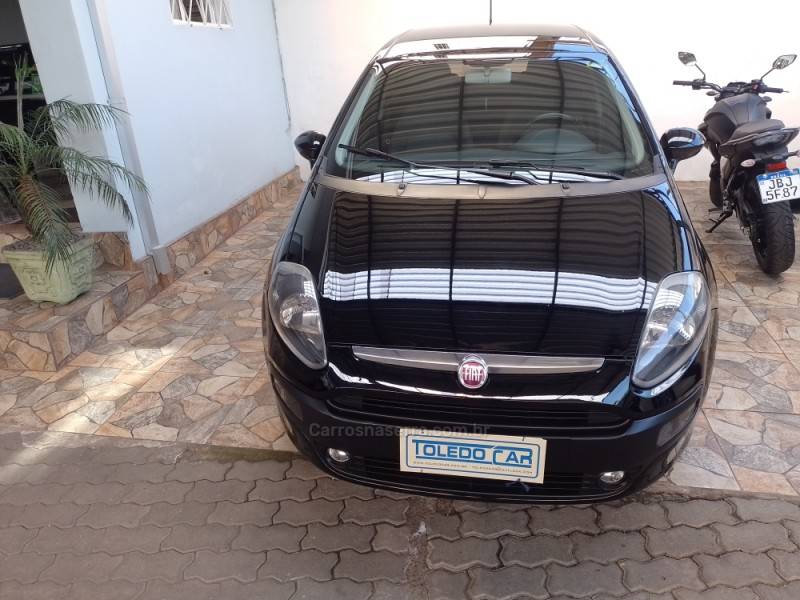 FIAT - PUNTO - 2016/2016 - Preta - R$ 46.900,00