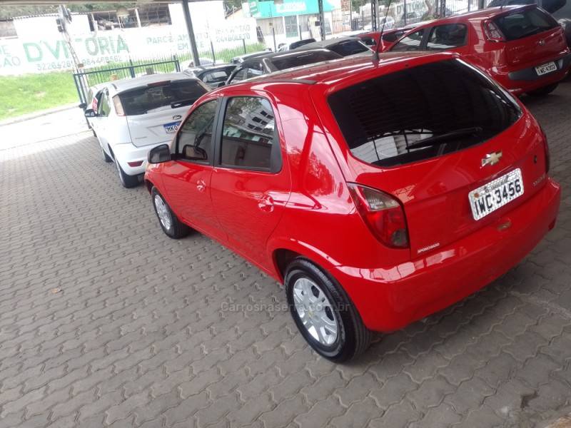 CHEVROLET - CELTA - 2014/2015 - Vermelha - R$ 35.900,00