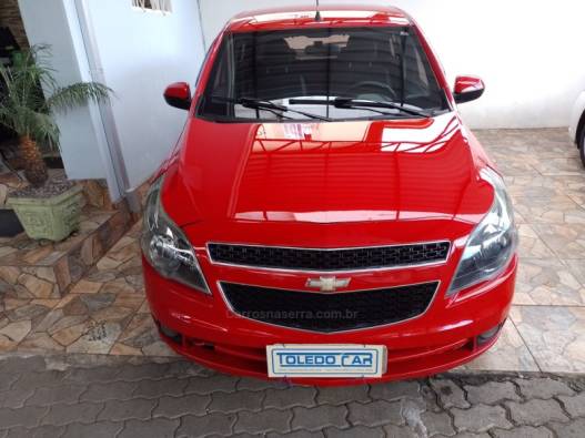 CHEVROLET - AGILE - 2012/2013 - Vermelha - R$ 37.900,00