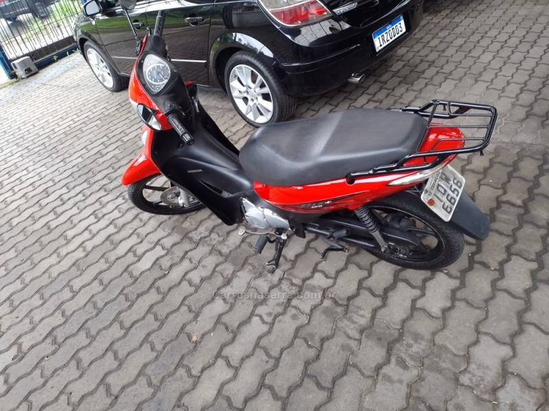 HONDA - BIZ 125 - 2010/2010 - Vermelha - R$ 10.900,00