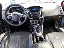 FORD - FOCUS - 2014/2015 - Cinza - R$ 58.900,00