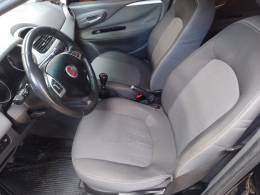 FIAT - PUNTO - 2016/2016 - Preta - R$ 46.900,00