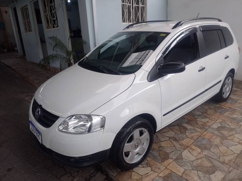 VOLKSWAGEN - SPACEFOX - 2010/2010 - Branca - R$ 33.900,00