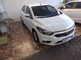 CHEVROLET - ONIX - 2017/2017 - Branca - R$ 53.900,00