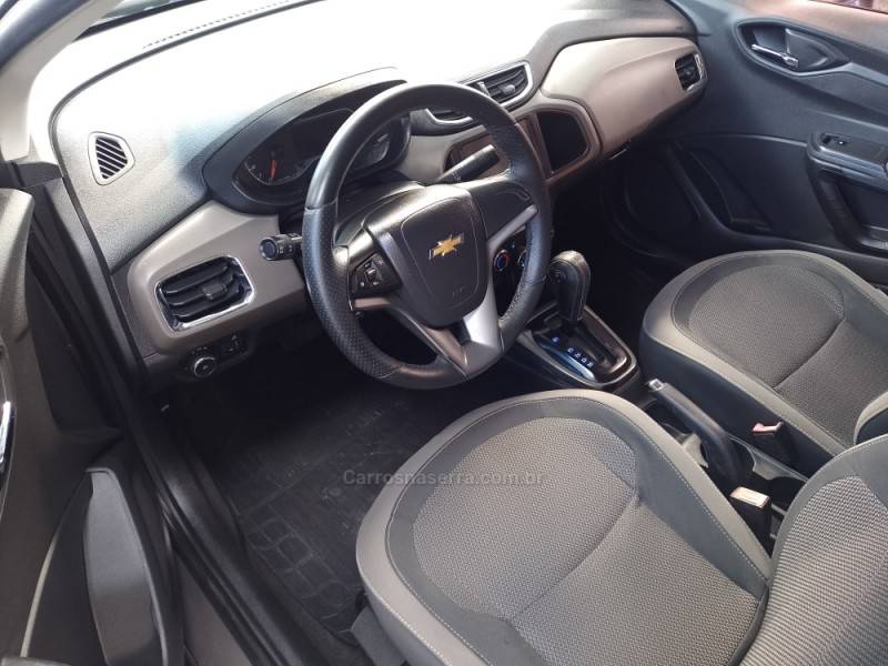 CHEVROLET - PRISMA - 2013/2014 - Cinza - R$ 52.900,00