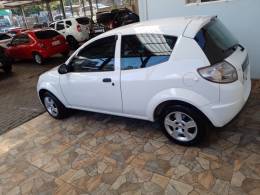 FORD - KA - 2012/2013 - Branca - R$ 26.900,00