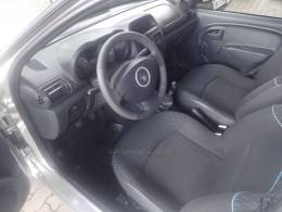 RENAULT - CLIO - 2014/2015 - Prata - R$ 29.900,00
