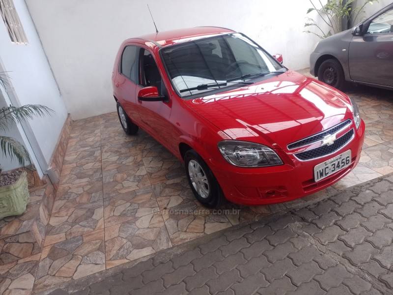 CHEVROLET - CELTA - 2014/2015 - Vermelha - R$ 35.900,00