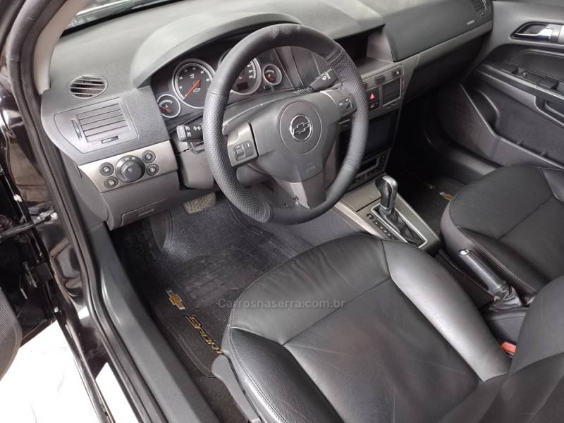 CHEVROLET - VECTRA - 2008/2009 - Preta - R$ 37.900,00