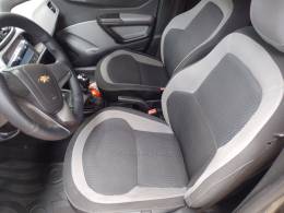 CHEVROLET - ONIX - 2014/2015 - Cinza - R$ 45.900,00