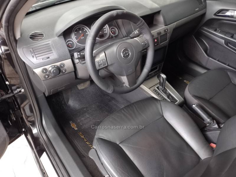 CHEVROLET - VECTRA - 2008/2009 - Preta - R$ 35.900,00