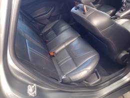 FORD - FOCUS - 2014/2015 - Cinza - R$ 58.900,00