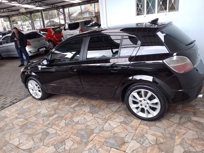 CHEVROLET - VECTRA - 2008/2009 - Preta - R$ 37.900,00