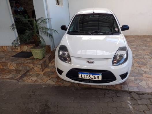 FORD - KA - 2012/2013 - Branca - R$ 26.900,00