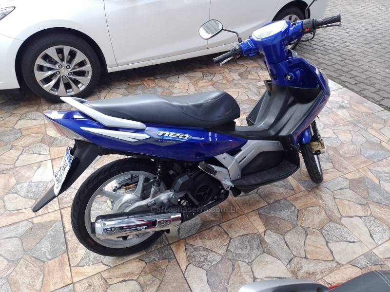 YAMAHA - NEO AT 115 - 2007/2008 - Azul - R$ 6.500,00